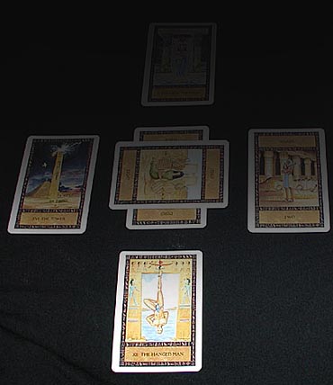 Learn to read the tarot intuitively